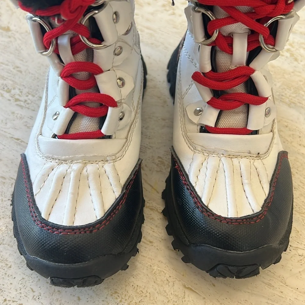 U.S. POLO ASSN. snow boots little kid size 11